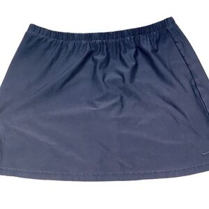 Nike navy blue skorts size large